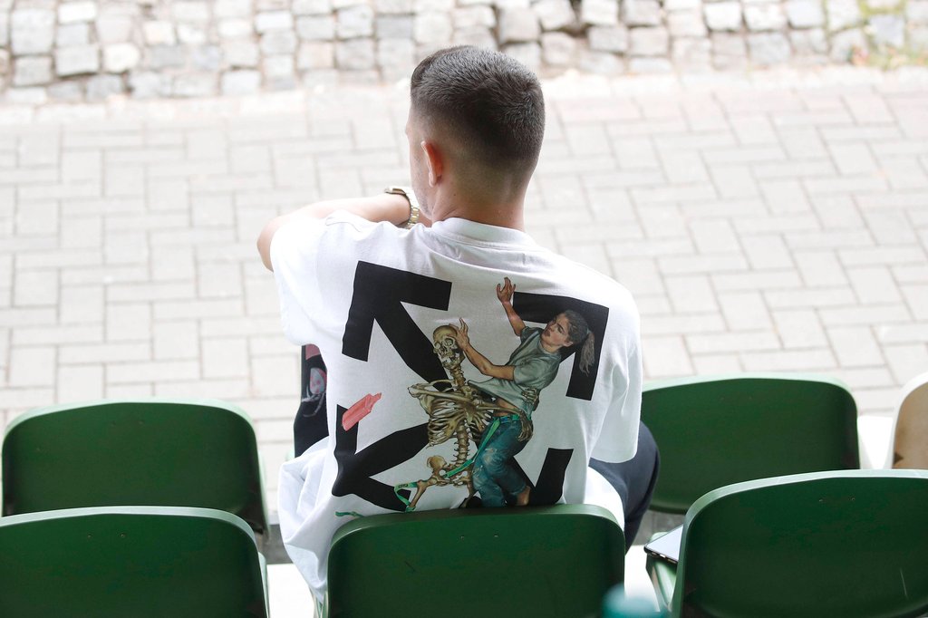 Milot Rashica ist noch bei Werder, aber nicht mehr eingeplant. Ob er zu RB Leipzig wechselt, ist noch lange nicht klar.