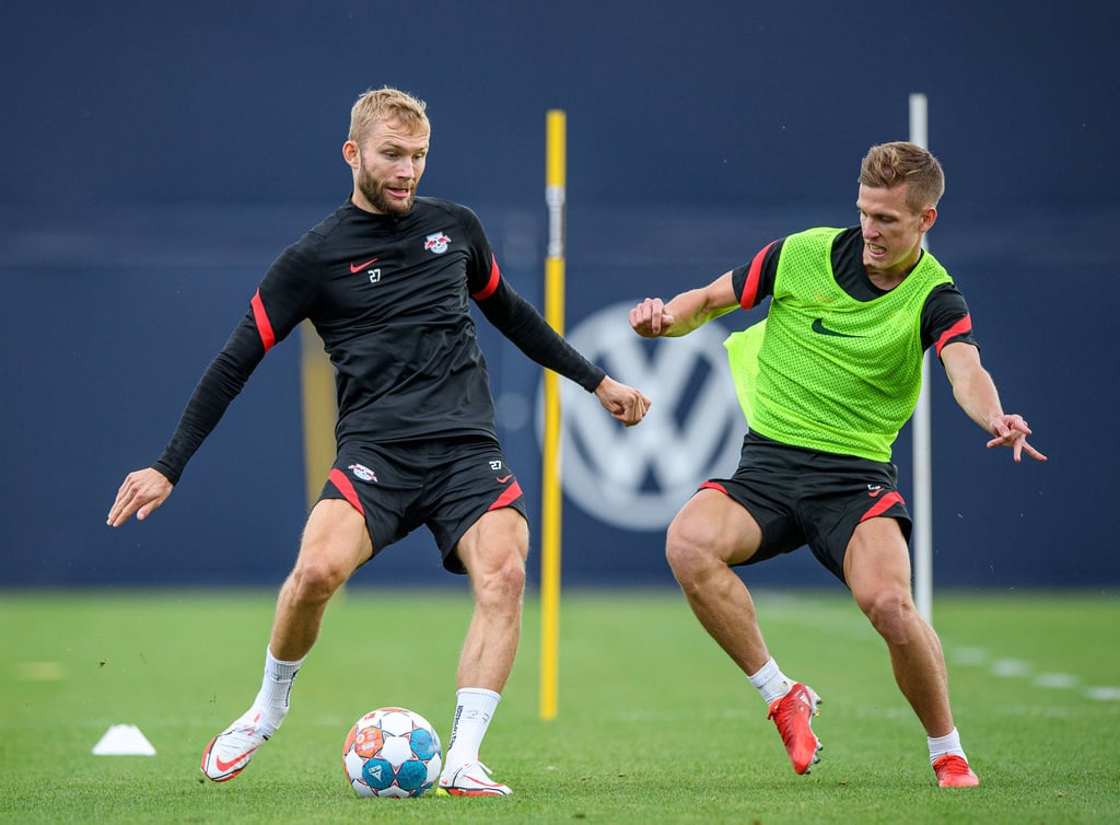 Konrad Laimer und Dani Olmo waren zuletzt nur im Training vom RB Leipzig zu sehen.