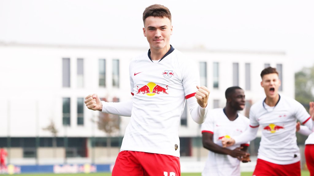 Fest im Profikader: Stürmer Dennis Borkowski.