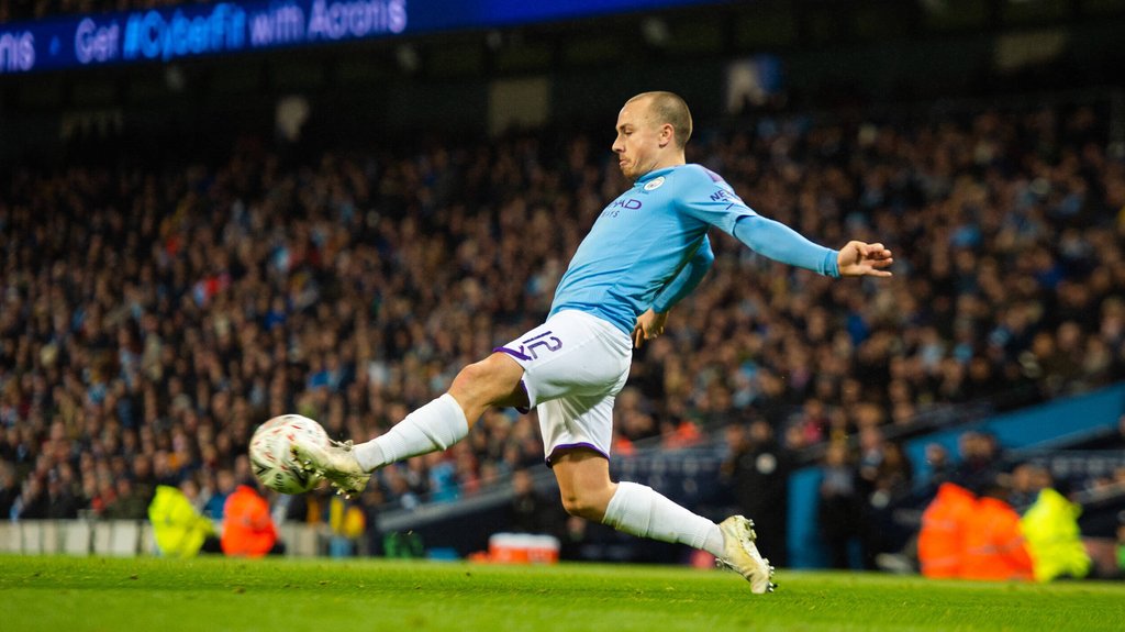 Im Visier von RB: Angelino von Manchester City.