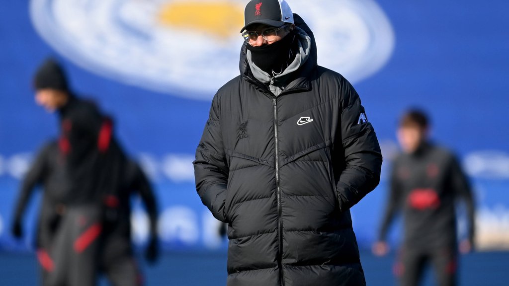 Dick verhüllt: Jürgen Klopp ist gerade zum Heulen zumute.