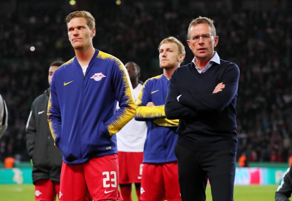 Marcel Halstenberg, Emil Forsberg, Trainer Ralf Rangnick enttäuscht nach Spielende / Enttäuschung / / Fußball Fussball / DFB Pokal Finale Herren / Saison 2018/2019 / 25.05.2019 / RasenBallsport RB Leipzig RBL vs. FC Bayern München FCB / DFL regulations prohibit any use of photographs as image sequences and/or quasi-video. / *** Marcel Halstenberg, Emil Forsberg, coach Ralf Rangnick disappointed after game end disappointment sports football football DFB cup final mens season 2018 2019 25 05 2019 grass ball sport RB Leipzig RBL vs FC Bayern München FCB DFL regulations prohibit any use of photographs as image sequences and or quasi video