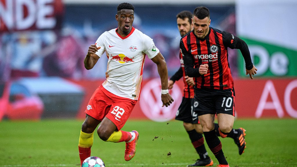 Nordi Mukiele sieht RB Leipzig gegen Bayern München als Underdog.