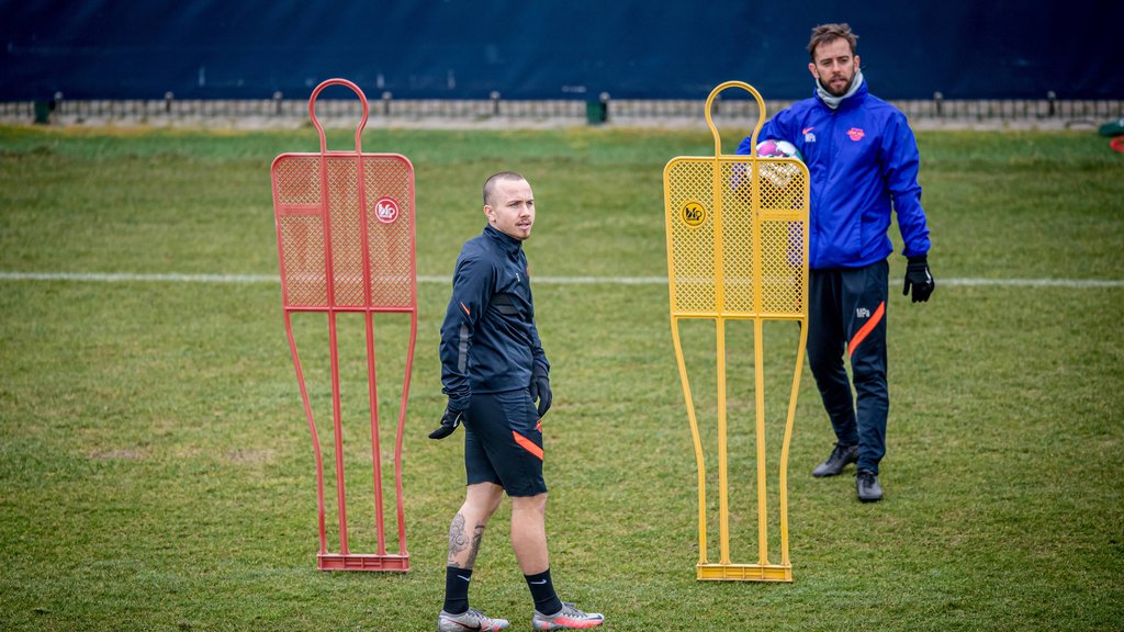 Angelino wird bei RB Leipzig noch bis zum Spiel gegen Bayern München fehlen.