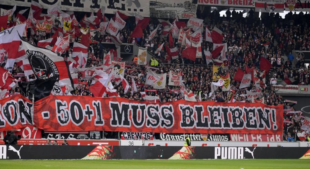 50+1 soll bleiben, fordert eine Initiative. Symbolfoto: imago