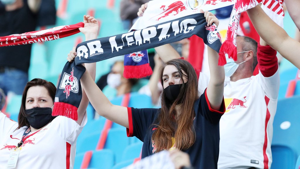 Junge Fans von RB Leipzig.