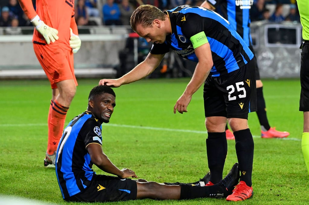 Hat weh getan: Mata und Vormer verarbeiten das 1:5 gegen Manchester City