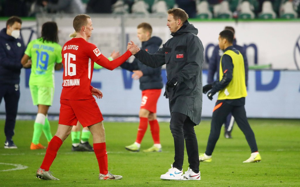 Lukas Klostermann (l.) und RB-Coach Julian Nagelsmann.